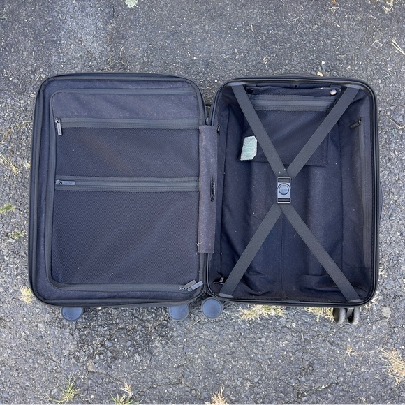 Calpak Hue Carry-on Luggage - Picture 5 of 10
